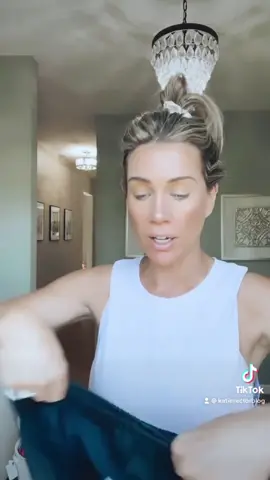 For all my SAHM’s. Love you 👏♥️ #sahm #sahmof3 #relatable