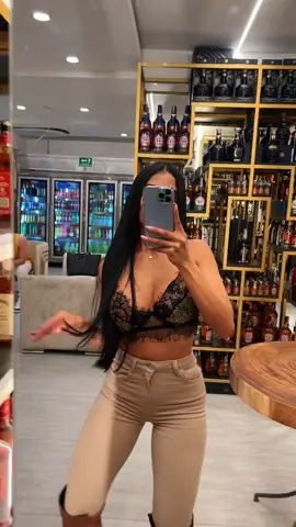 Mañana es mi cumpleaños, que nos tomamos? 🥳❤️
