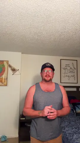 Idk the original creator of this voice is but please tag them.  #Standup  #Lipsync  #Fyp  😂😂😂😂😂