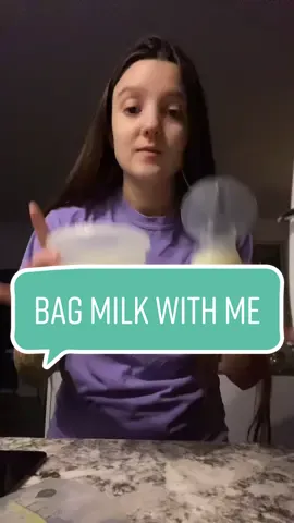 Good morning ☀️ #bagmilkwithme #breatsmilk #breastfeeding #crunchymom #homebirthbaby #1weekold#postpartum