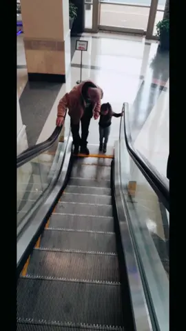 Escalator Fun!!! #kids #dad #fun #momsover30