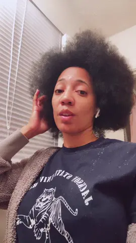 #naturalhair 😫😫😫😫😫😫😫😫😫😫😫😫 I am going outside to scream like a muppet