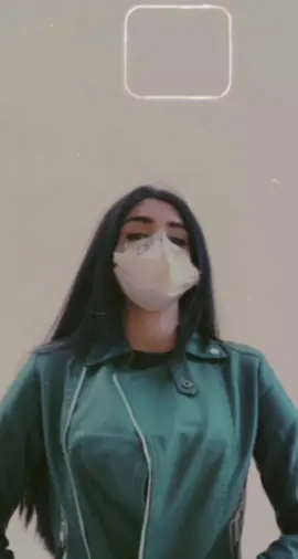 وانا اتخيل نفسي رئيسة عصابة ويغرم فيني رئيس العصابة المعادية ونعيش قصة حب 🙇🏻‍♀️ #fyp #موسم_الرياض #explor #vip #الرياض