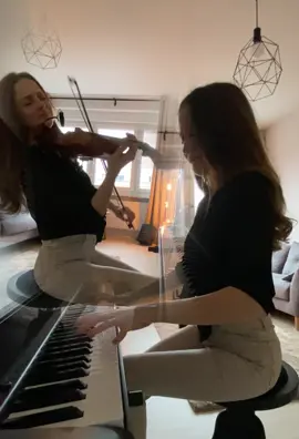 @Duncan Laurence #violincover  #ViOLiNiA #arcade #dunkanlaurence #dunkanlaurencearcade #piano #violin #musician #violinist #pianist #pianoandviolin #pianomusic