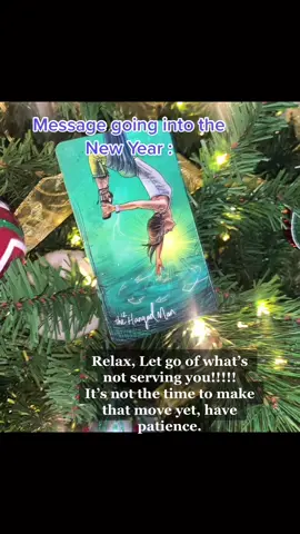 Reading for the new year, if it don’t apply let it fly! #newyear #tarotreading #spirituality #tarot #tarotok #nye #YerAWizard #FritoLayRickRoll #StepandFlex #cashapp13plus