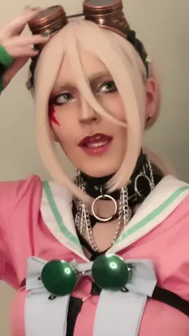 Why am I suddenly cosplaying so many dr characters 😰 It’s infecting me #miuiruma #miuirumacosplay #danganronpa #danganronpacosplay
