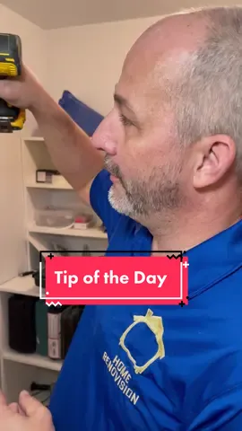Golf tee works too #homerepair #doorhinge #homeownertips #homeownerproblems #homerenovisiondiy #LearnOnTikTok #tipsandtricks #homerepairs
