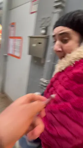 Au secours 🤣💉 #pourtoi #mdr #jpp #rire #drole #prank #virale