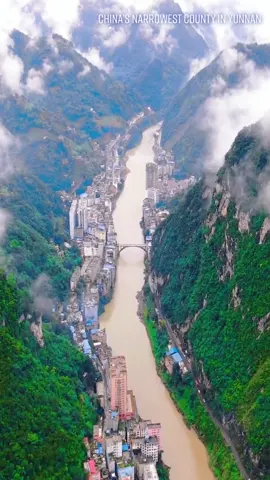The China’s narrowest county,Yanjin county in Yunnan province#china #chinatiktok #travel #amazing #city#best #construction#river #mountain #landscape