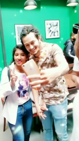 मेरो र प्रदिप को नि आयो है 😍😍कत्ति time लाग्नी रैछ एस्तो बनाउन त😃 #CapCut #pradeepkhadka #oshikashrestha