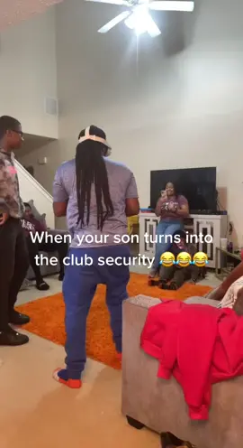 When your son turns into club security lol #oculusquest2 #oculus #fyp #