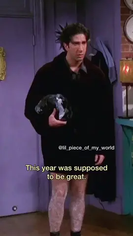 #friends #rossgeller #davidschwimmer #tvseries #sitcom #mood #newyear #moviescene #movieclips #movietok #movienight #movieclip