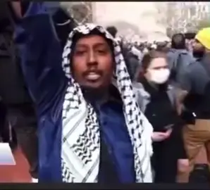 😂😂😂#foryoupage #fördig #somalitiktok #blmmovement #blm #muslim #somalifunnyvidoes #ukcomedy #ukmemes #usahumour #funnyvideos