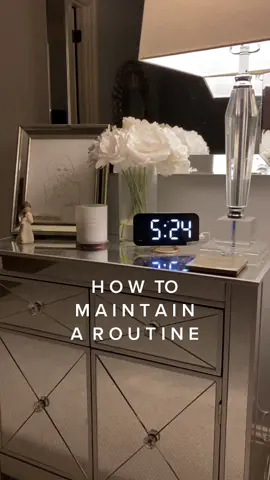 how I try to maintain my morning and evening routines for the new year 🕯🌲#fyp #happynewyear