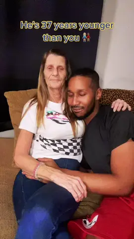 so what we’re happy @kingqurannewpage #EveryKiss #sowhat #husband #couplegoal #agegapcouple