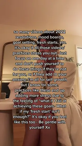 If you’re into 2022 resolutions - keep it up!! I love it. Just not for me 🤍 #2022 #anxietyrelief #begentlewithyourself #newyear