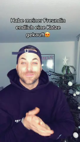 Weiß gar nicht was sie hat😅🥰 #cat #fds #fypシ #LetsGo #viral #trend