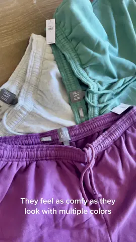 Bought some fashionable Sweats from gap, comment your favorite color! #fashion #fashiontiktok #fyp #fypシ #OOTD #style #Love