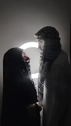 #infinitychallenge  #infinity  #european #arabcouple #arab #couplegoals #moroccan #egyptian #mixedcouple @ashaelhamriti