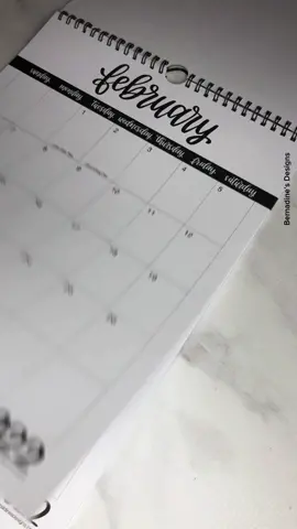 2022 calendar flip through 🗓//#2022calendar #papersounds #flipthrough #satisfyingsounds #monthsoftheyear