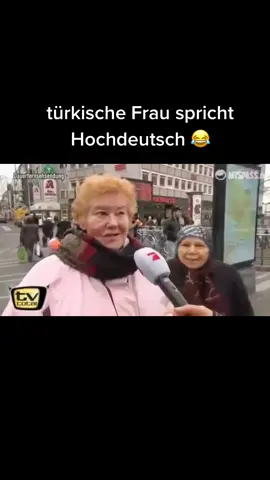 türkische Frau spricht Hochdeutsch  #deutschmemes #türkisch