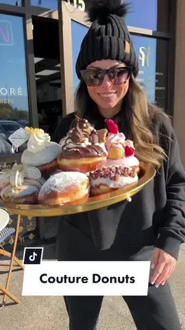2022 vibes: Charge what you’re worth & don’t apologize for it 😙🤩 #donuts #donutshop #vegas #dessert #foodtiktok #womenowned #vegastiktok