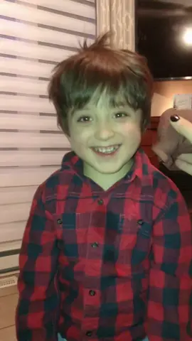 Debout comme un grand 😁 #countonme #zellwegersyndrome #bundleofjoy #up #pbdwarrior #fyp