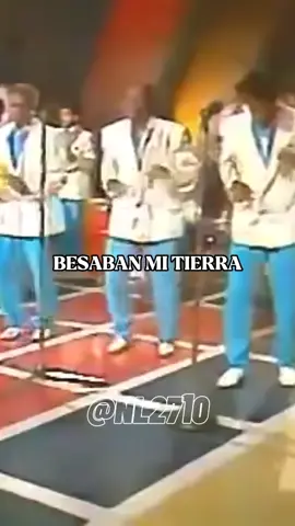 Solo disfruta 🎶💃🕺#joelarroyo #larebelion #colombia #salsa #foryoupage #viral #crzgf #xyzbca #nl2710 #lyrics #baile #dance #parati #edits #edit #letrasbonitas #letrasdecanciones