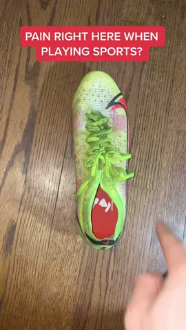 A common issue when playing sports. ZenToes Toe Cap is the GOAT during games! @zentoesllc  #zentoes #athlete##Soccer