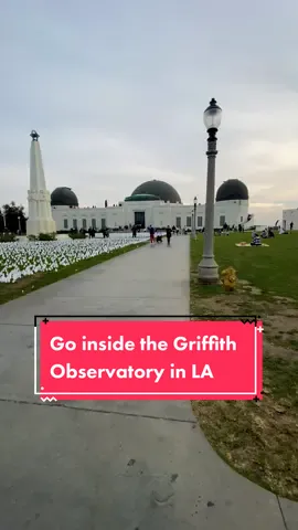 Don't mind us while we nerd out about #space 🪐🔭 #GriffithObservatory #LosAngeles #VisitCalifornia #Planetarium #SolarSystem