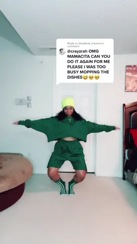 Reply to @deadend_menace Y’all left y’all knees in 2021 or nah? 👀 #Rahknees #kneeslikerah #legday