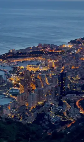 The Maybourne #Monaco 🇲🇨 #monacoview #themaybourneriviera #vuepanoramique #googleearth #googlemaps #googletranslate #googlestreetview #monacobynight