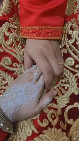 Seeing your smile is happiness for me. meanwhile, having you is the most beautiful gift in my life 🖤