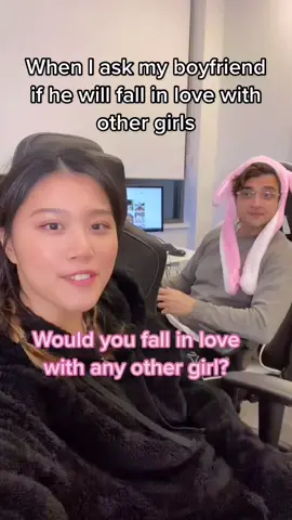 FAV : Her Reaction ❤️🥰