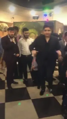 Цыганочка с выходом 🔥🕺#рекомендации #рекоменд #врек #рек #топ #пашастепанёнко #павелалмаз #цыганскийтанец