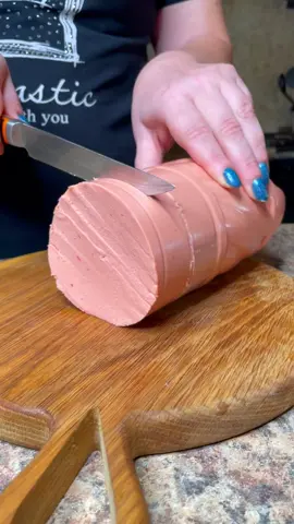 Домашняя колбасятина😋