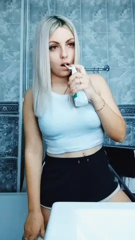 заболела? нет блин натерла😂