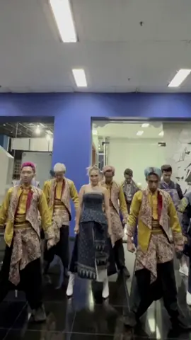 Woohhoooo again with @westjvcrew n @swargalokaart17 💋🔥✌🏻🥰🌟 next apalagi guys? Hahahhahaha