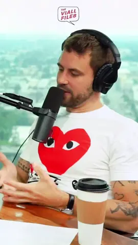 @francescafarago is done with public relationships 🎧Ep 364 link in bio #podcast #socialmedia #troll #thth