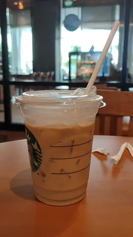 Saat bahagiku, ngopi dan duduk berdua bersama mu yank...