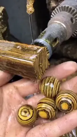 How balls are made 😳