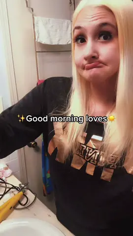 #morningroutine #normalizedentures 👋#hairtok #budgeting #matsaveslives #endthestigmaonmat #foryou #fyp #denturetok #denturegang #dentures #toothless