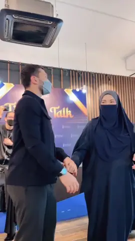#neelofa #harisismail #lofa #neelofapuriz #fypシ #nunha #neelofaharis #fypdongggggggg 🎥 cr to the owner