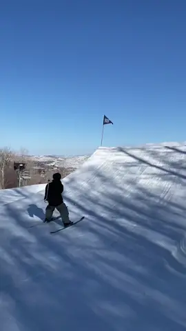 Forward 12s LFG ? *performed by proffesionals* #skitok #snowtok #utah #parkcity #viral #hype #stoked #bruh #foryoupage