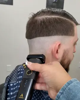New Andis shaver are so smooth! #barbertok  #andis #haircut #shaver #fyp #foryoupage #followme #texas