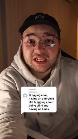 bro what the heck... #Tech #techtok #android #samsung