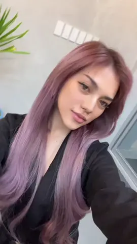 Let’s brighten up ❤️ Wearing korean feather hair extensions ❤️ @mikasalamanca #hairextensions #hairextension #hairstyle #fyp #angelespampanga #quezoncity #haircolor