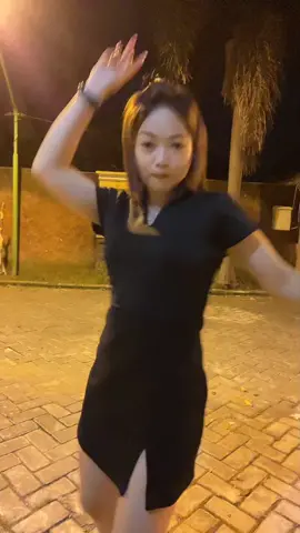 Tipis-tipis aja ya, ibu kos habis kehujanan #quatiosquad