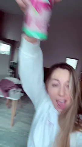 🤭 I don’t really like coffee. #energydrink #alaninuenergy #addisonrae