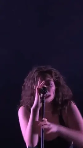 all the magic we gave off, all the love we had and lost. #lorde #livemusic #festival #melodrama #supercut